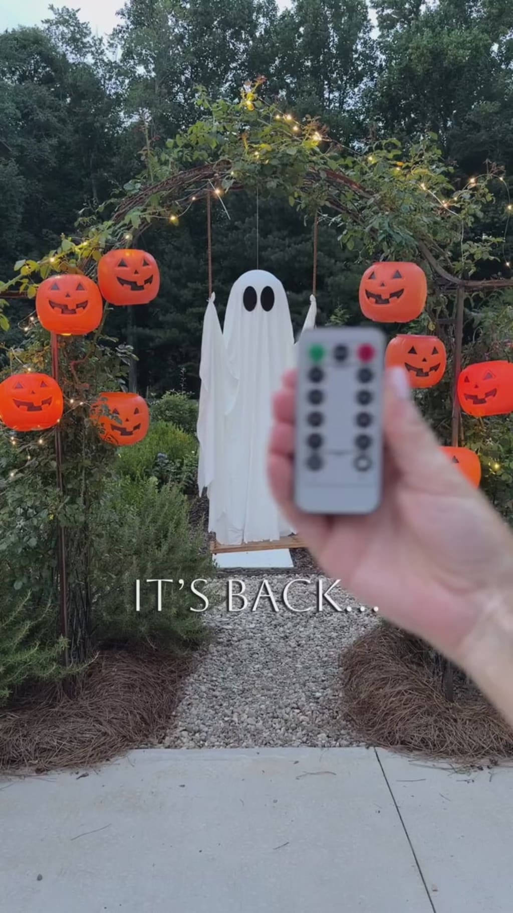 Spook Swing